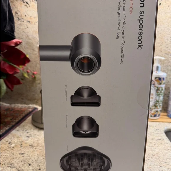 BNIB Dyson Supersonic Hair Dryer in Copper and Gray - Picture 3 of 7